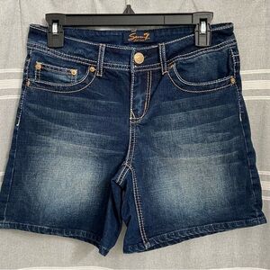SEVEN7 / Dark Washed Denim Shorts Size 6